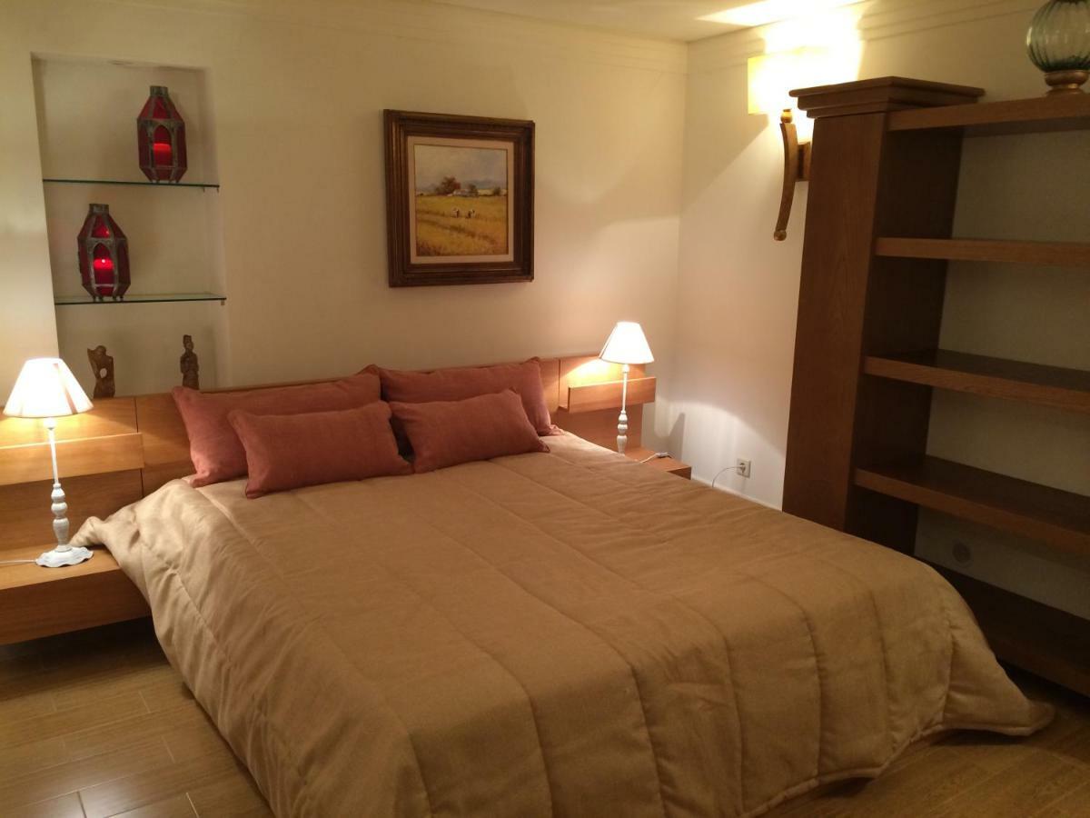 Apartamento Com Piscina Cruz Quebrada Exteriér fotografie
