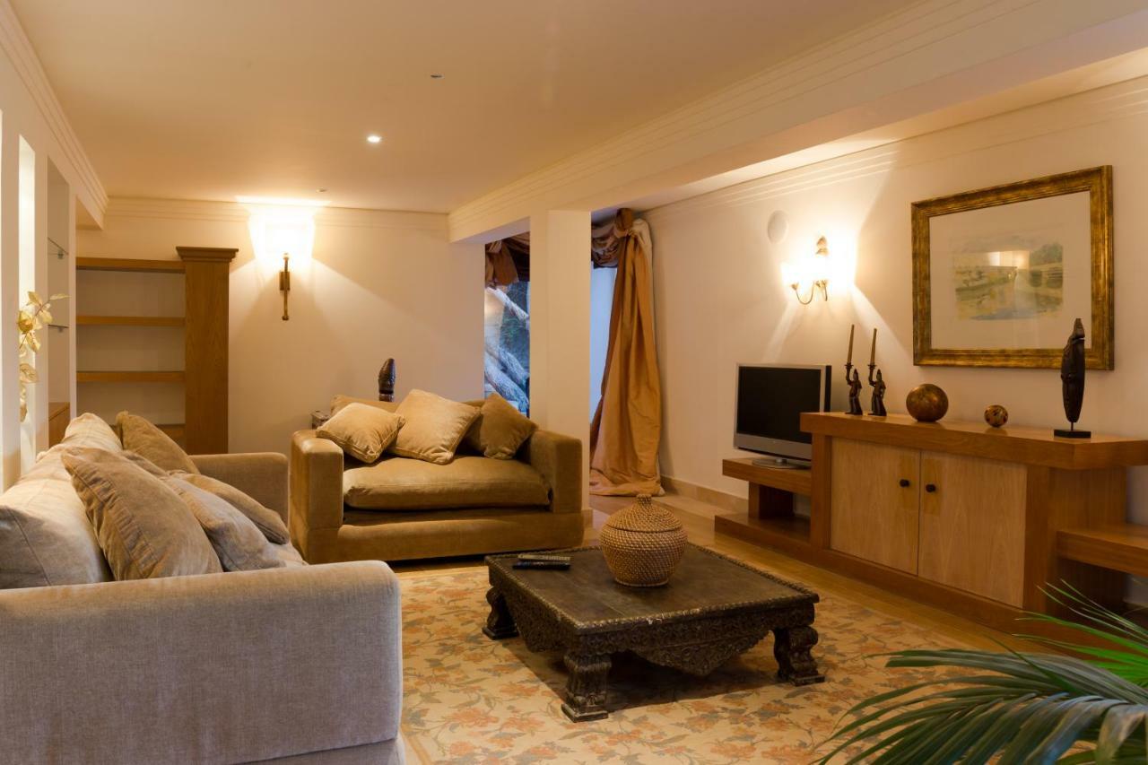 Apartamento Com Piscina Cruz Quebrada Exteriér fotografie