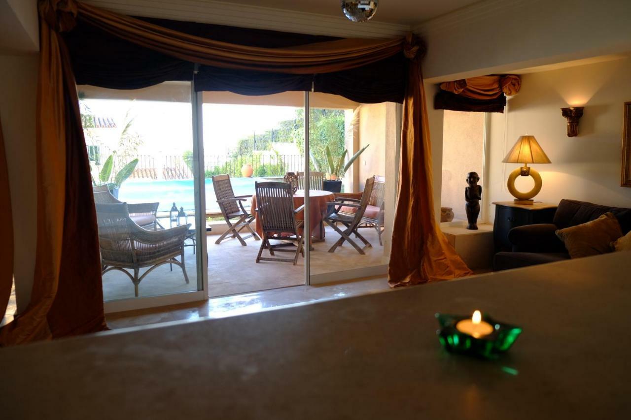 Apartamento Com Piscina Cruz Quebrada Exteriér fotografie