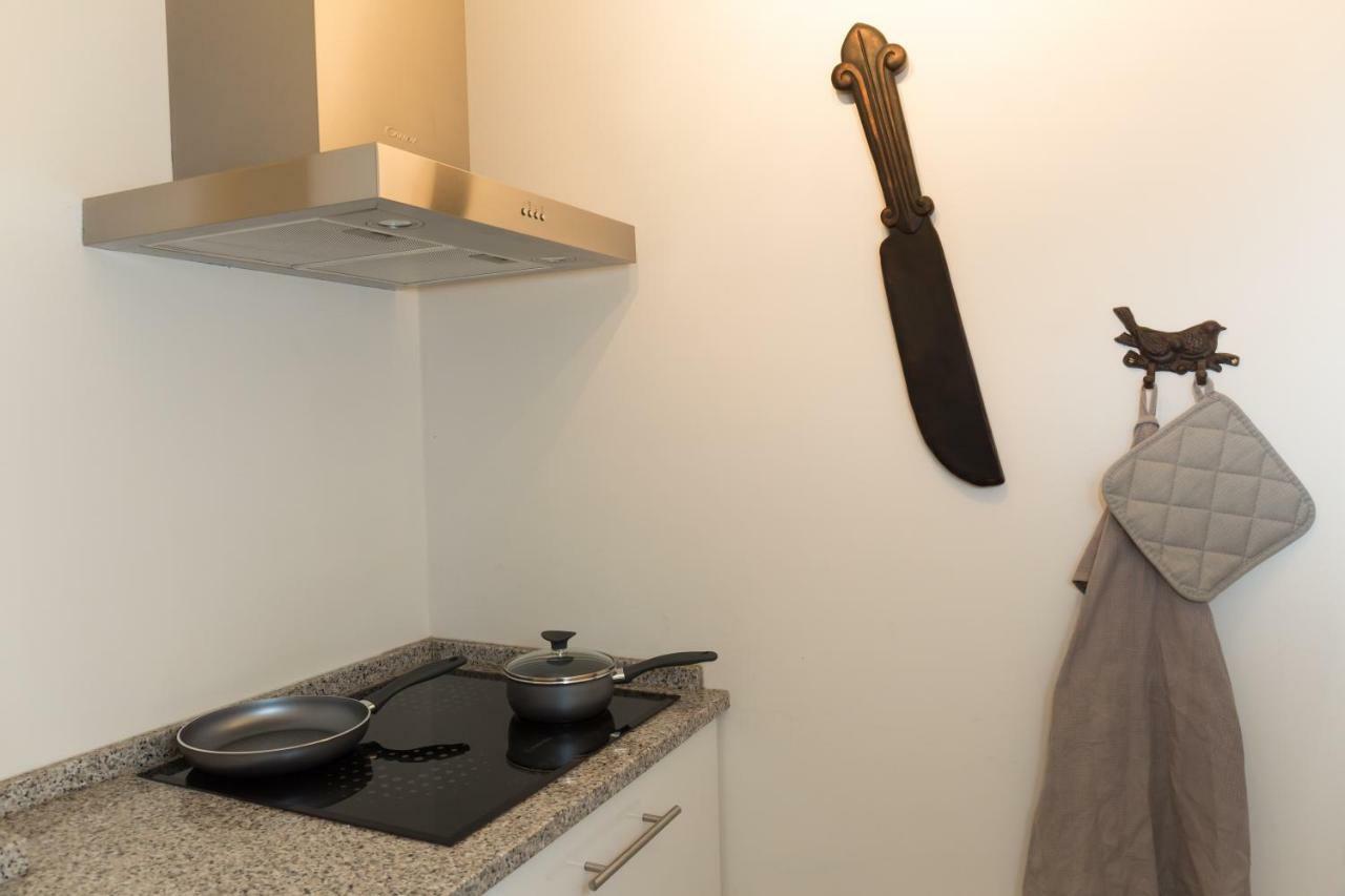 Apartamento Com Piscina Cruz Quebrada Exteriér fotografie